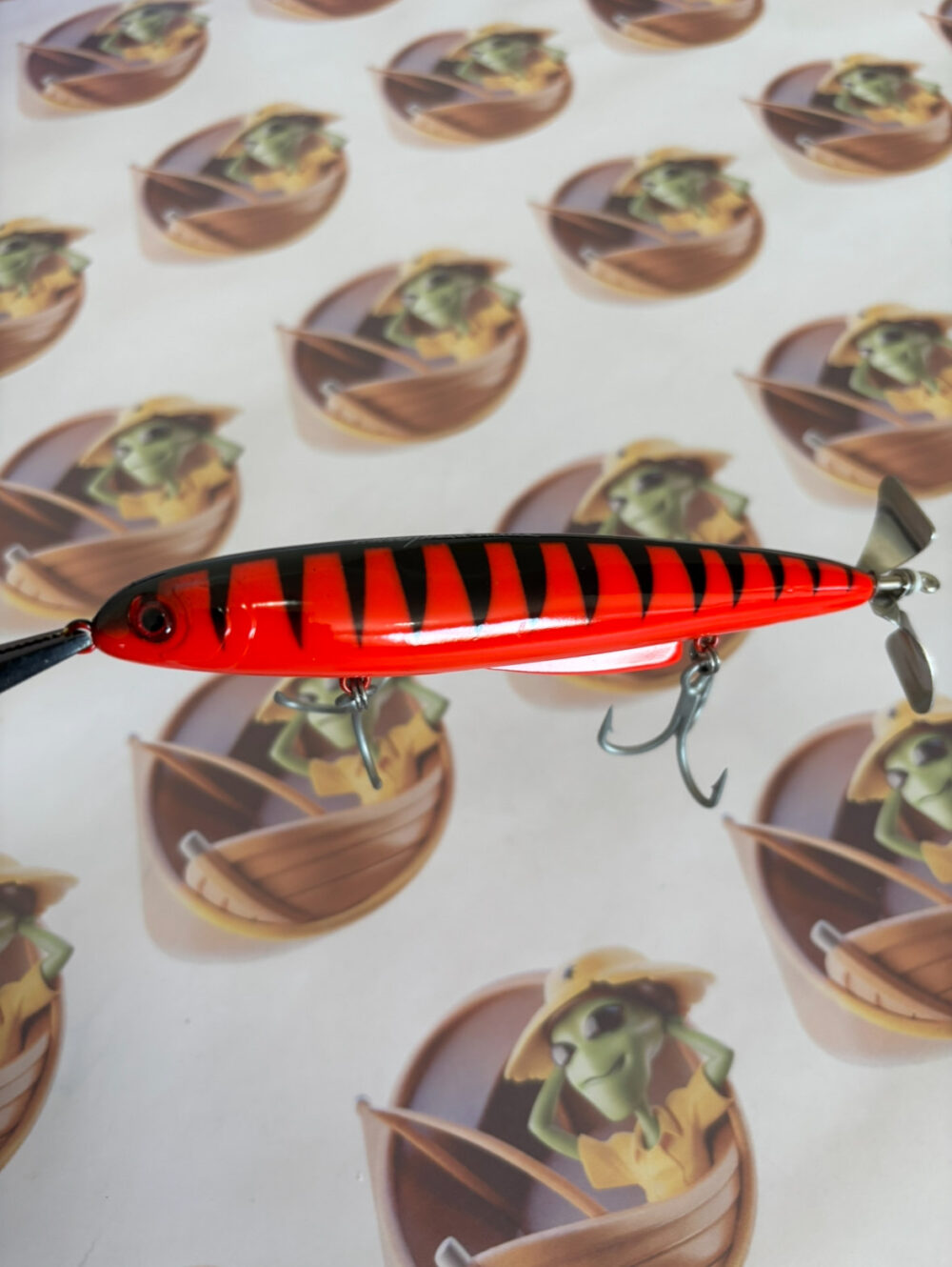 Isca Lucky Nakamura Rocket 140 Cor Hallowen