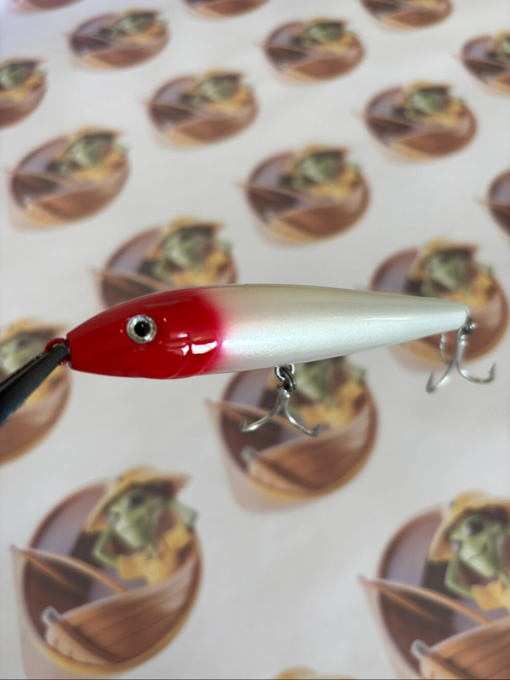 Isca Lucky Nakamura Sara Sara 100 Cor Cabeça Vermelha