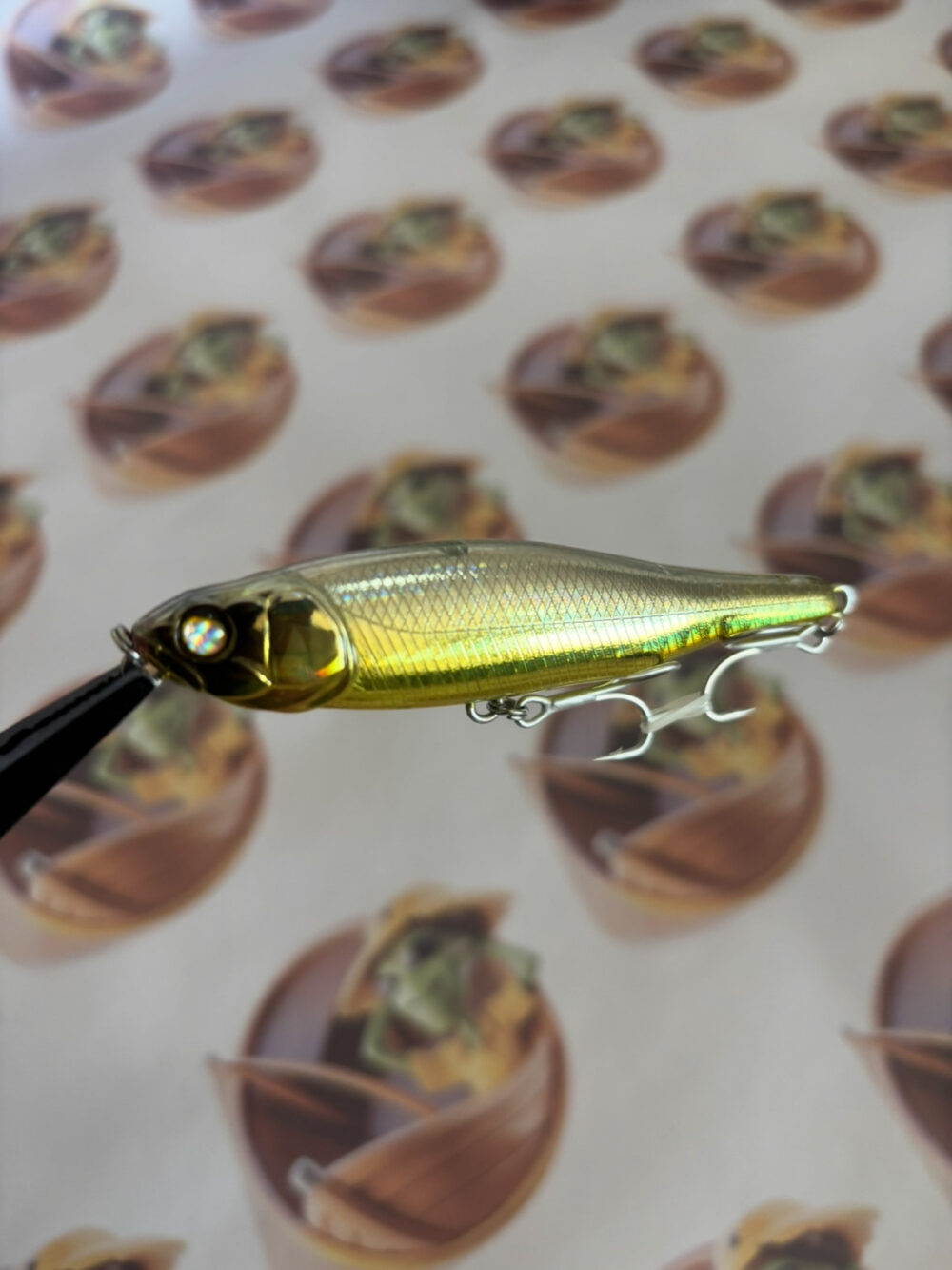 Isca Artificial Whiplash Factory Live Wire 87 Travieso SW Cor LS12RHG