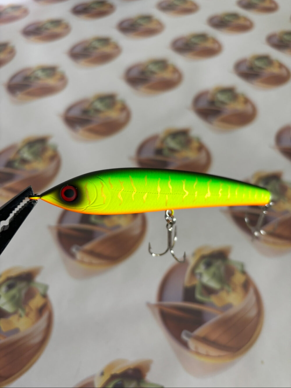 Isca Tiemco Red Pepper 110 Cor Mat Tiger