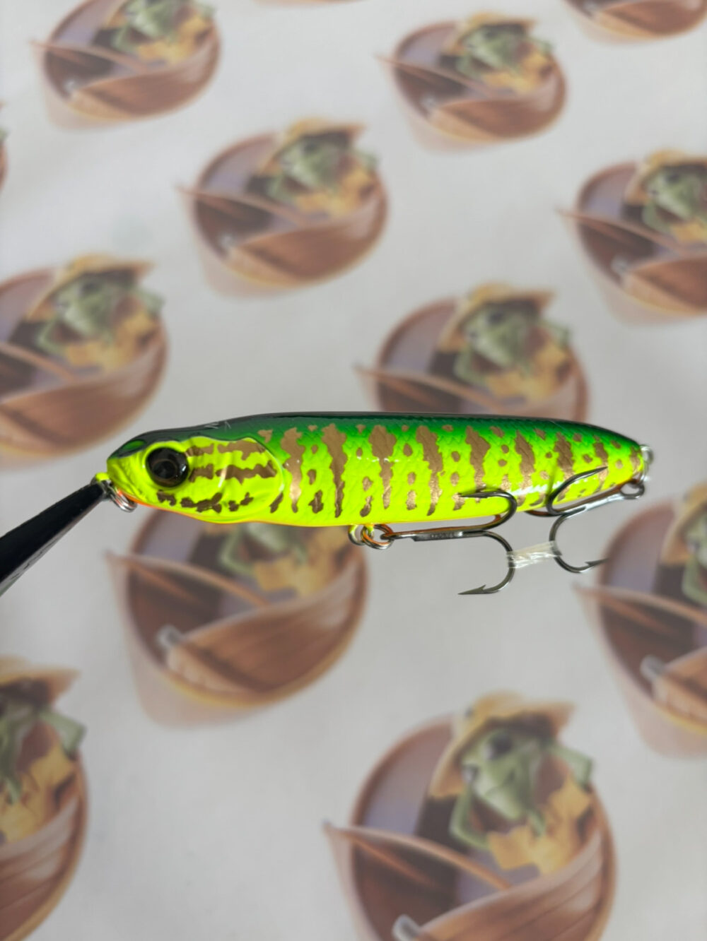 Isca Artificial Adusta A-Pen 90 Cor 066 GHT