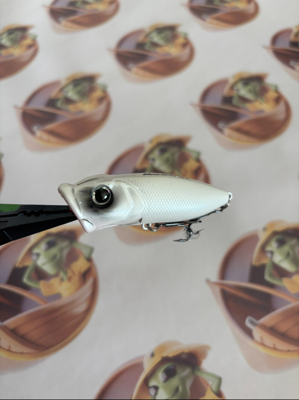 Isca Monster 3X Hard Pop Frog Cor Branco 01