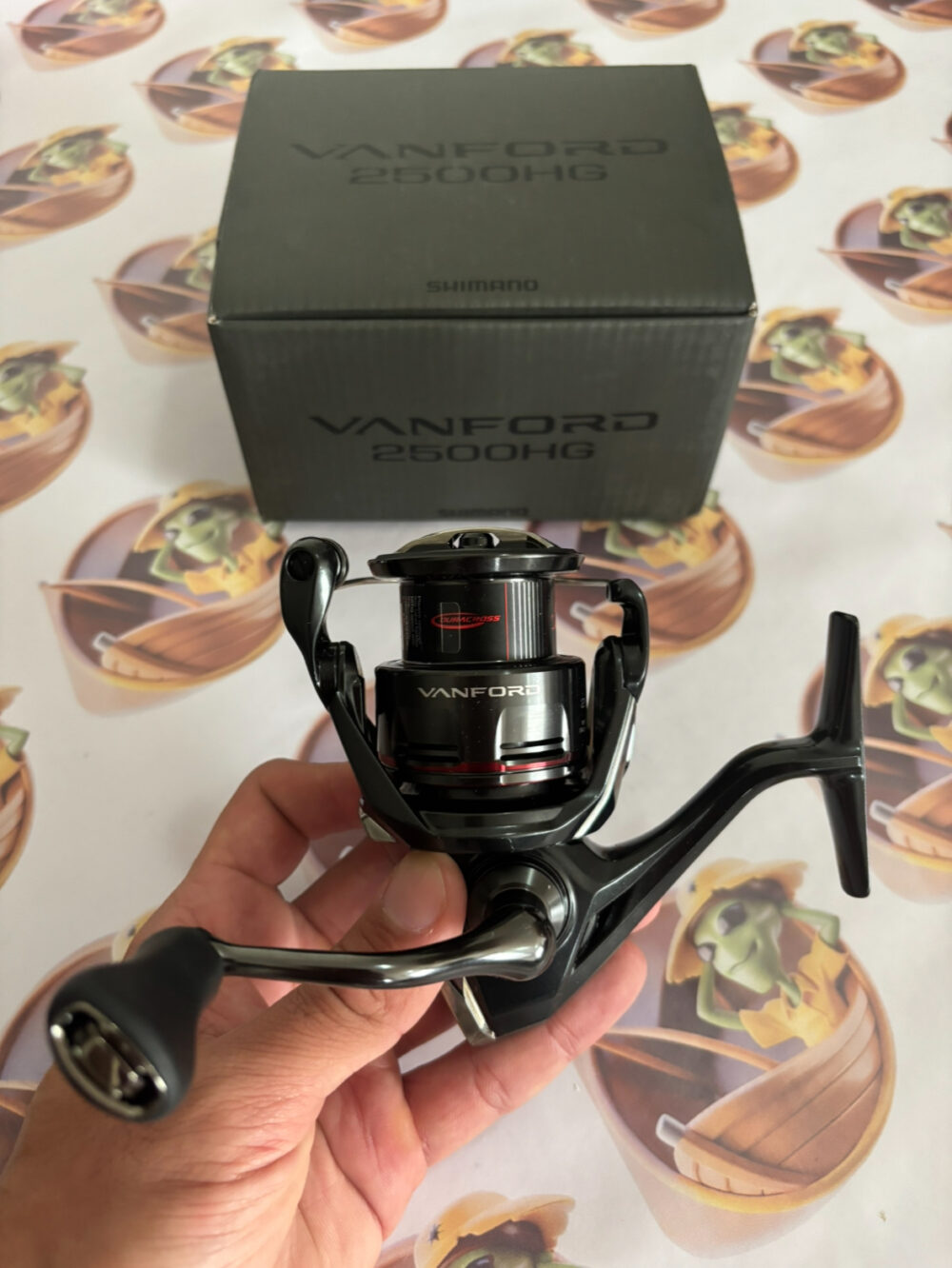 Molinete Shimano Vanford 2500 HG