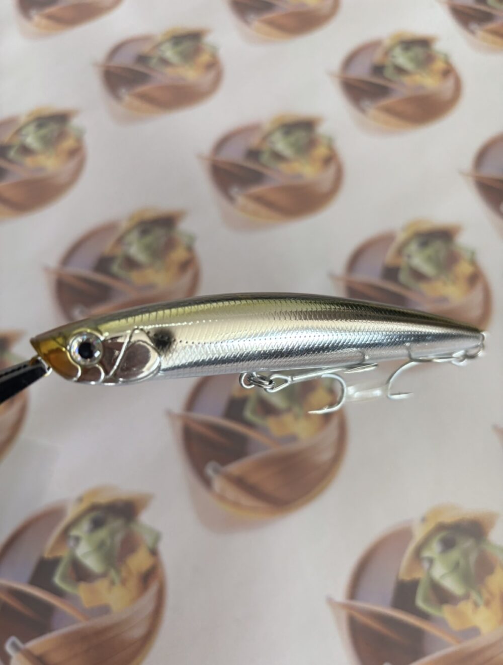 Isca Artificial Bassday Sugapen 120F Cor Natural Bait (MH 128)