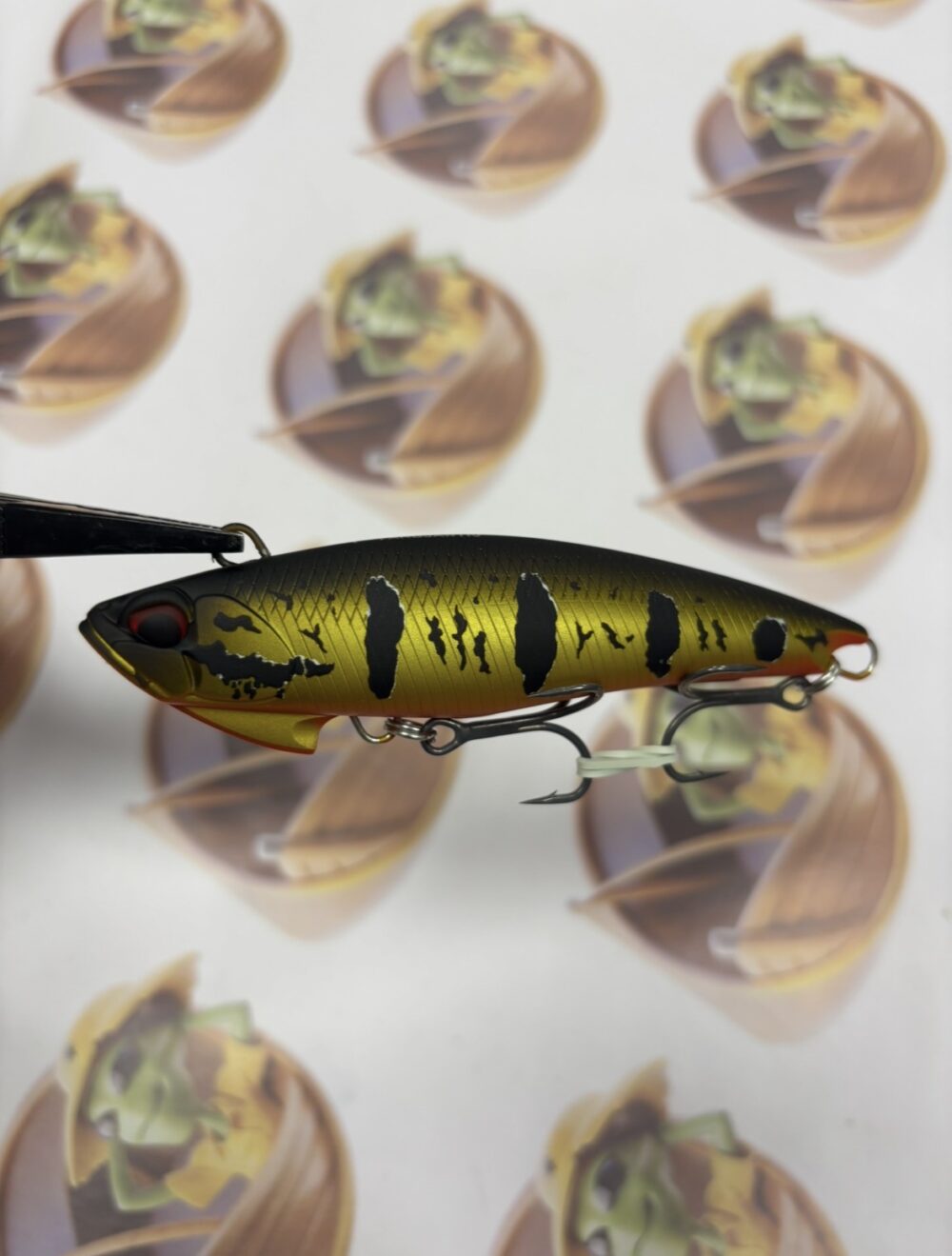 Isca Duo Realis FangJaw 110 Cor Mat Temensis