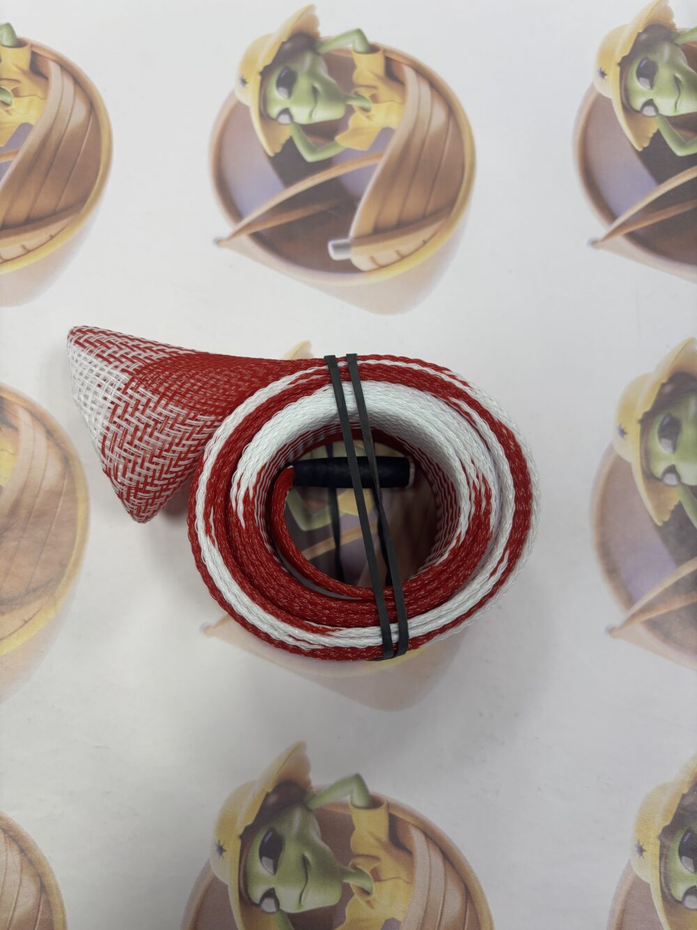 Protetor para Varas de Pesca Cor Branco e Vermelho