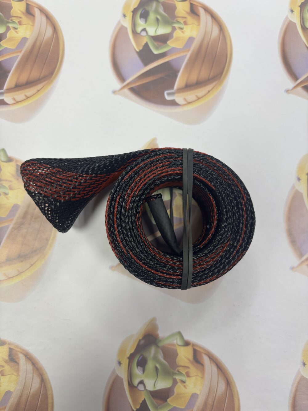 Protetor para Varas de Pesca Cor Preto e Vermelho