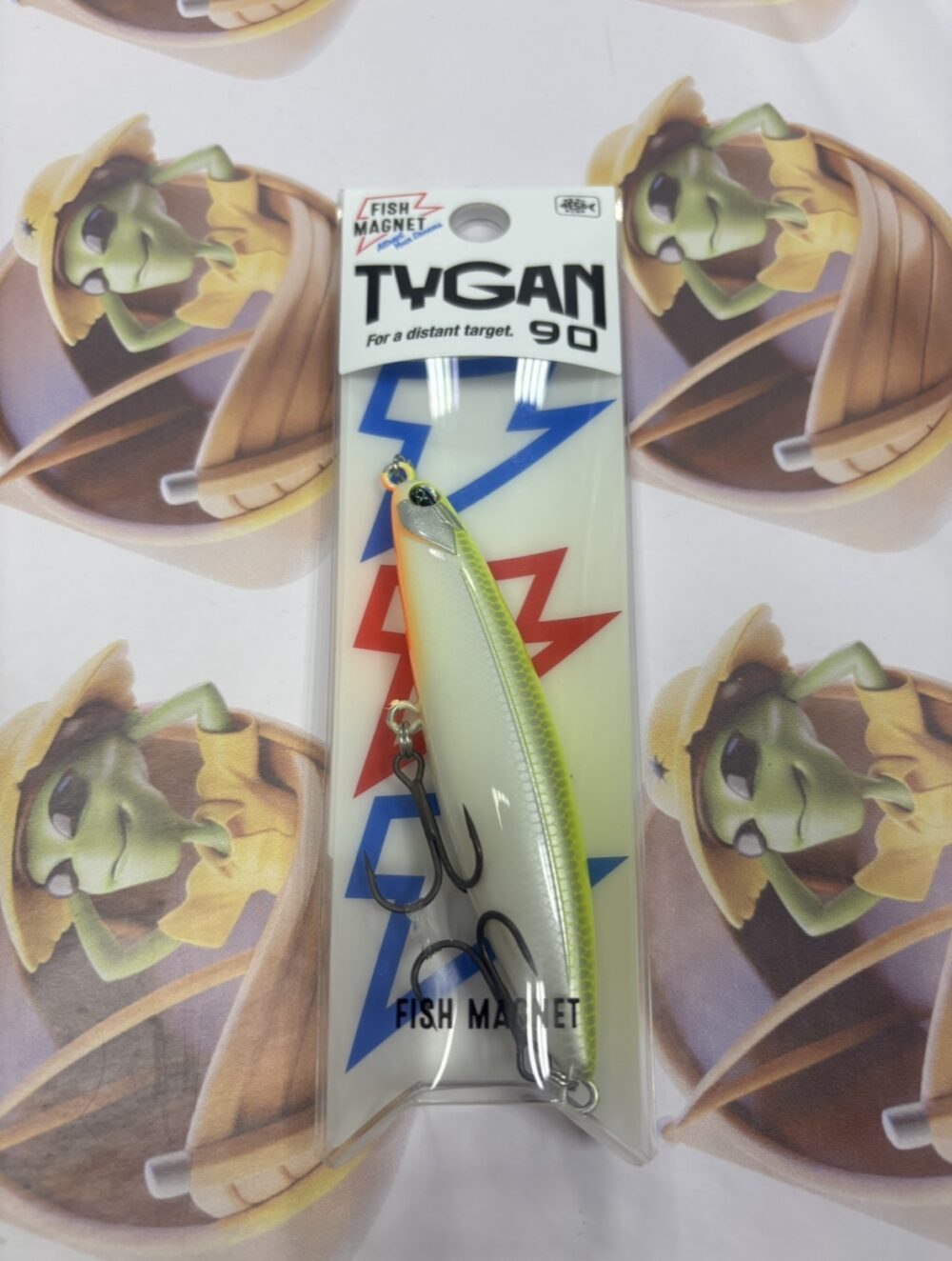 Isca Artificial Fish Magnet Tygan 90 Cor Chartback Pearl