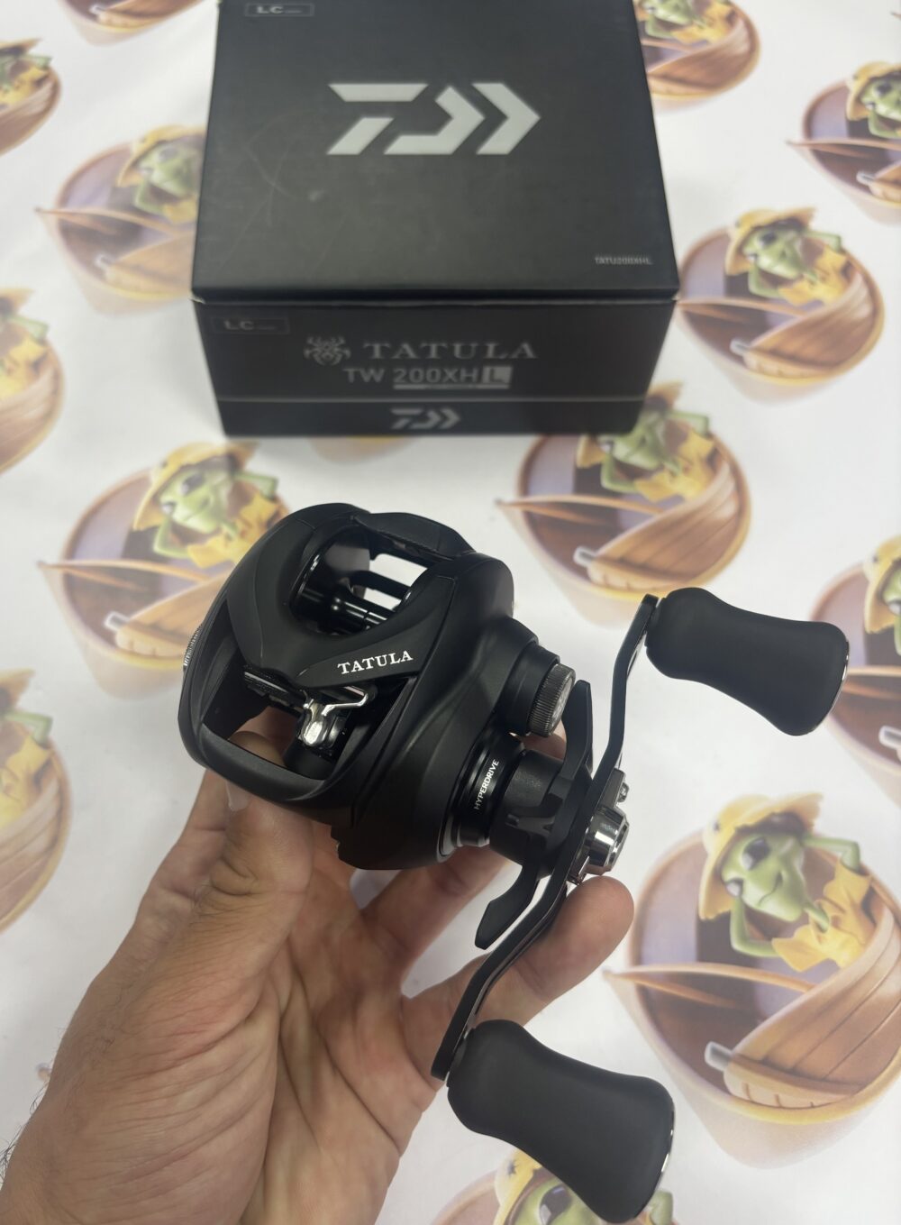 Carretilha Daiwa New Tatula 200 XHL