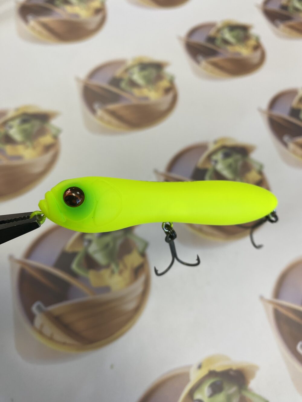 Isca Artificial Imakatsu Trairão Jr. 90 Cor Super Lemon