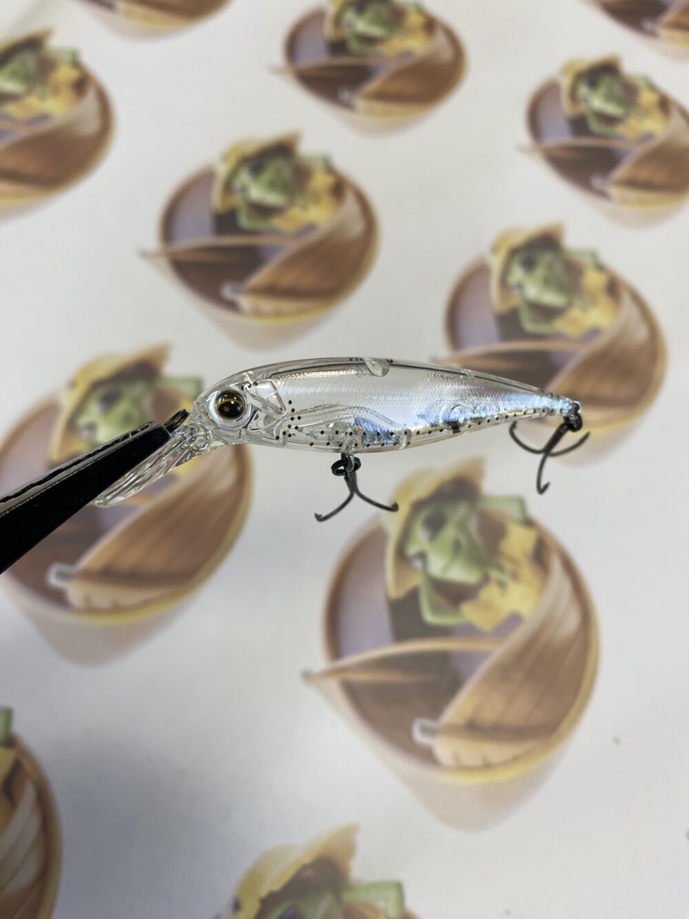 Isca Artificial Imakatsu Riprizer 60F 6cm 4,4g Cor Shirahiuo