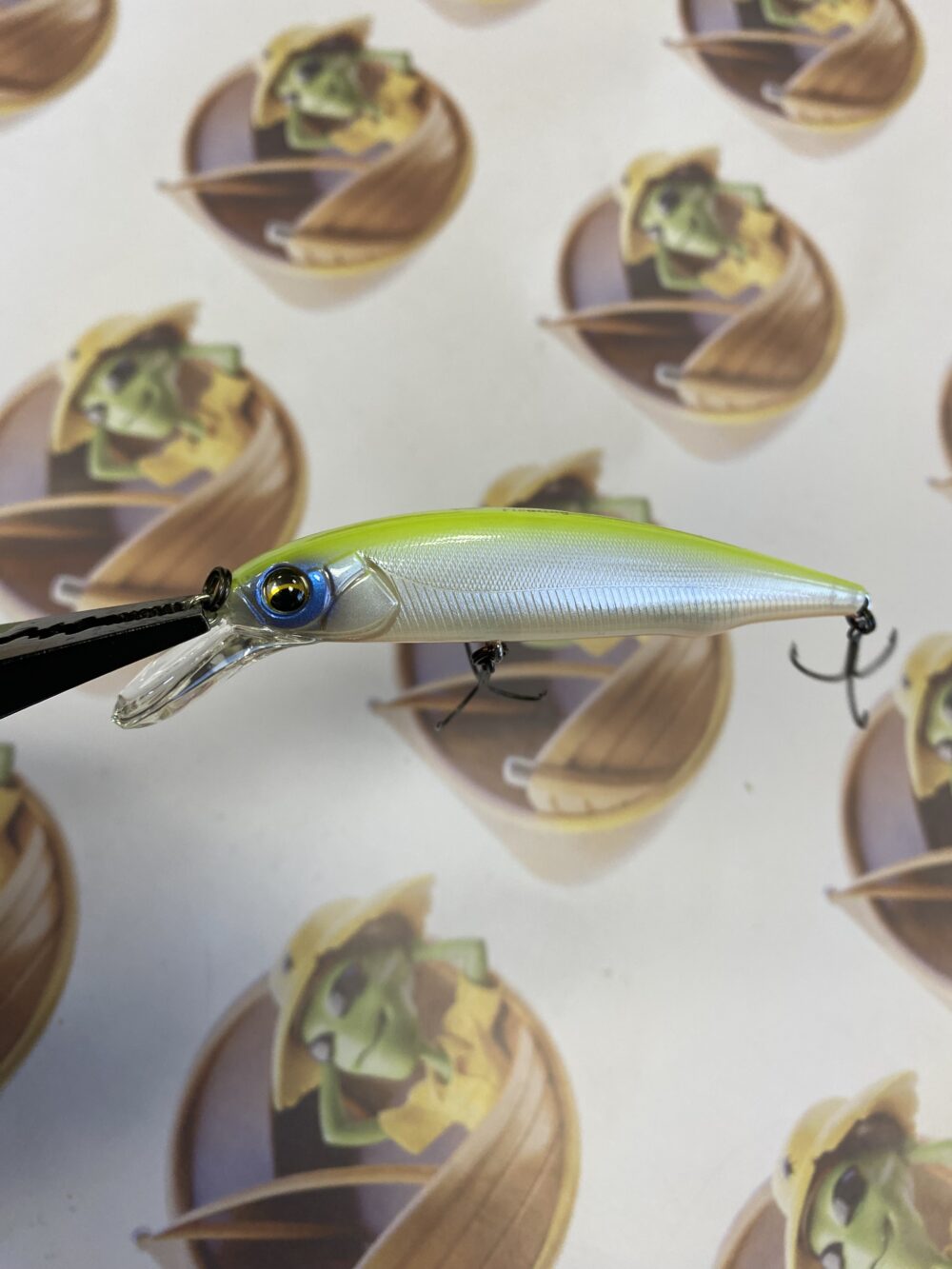 Isca Artificial Imakatsu Riprizer 90F 9cm 10,3g Cor Muddy Crystal