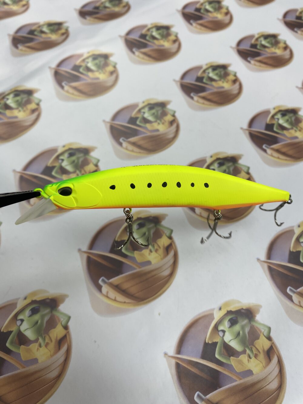Isca Artificial Duo Realis Jerkbait 160S SW Cor Mat Chart Sardine