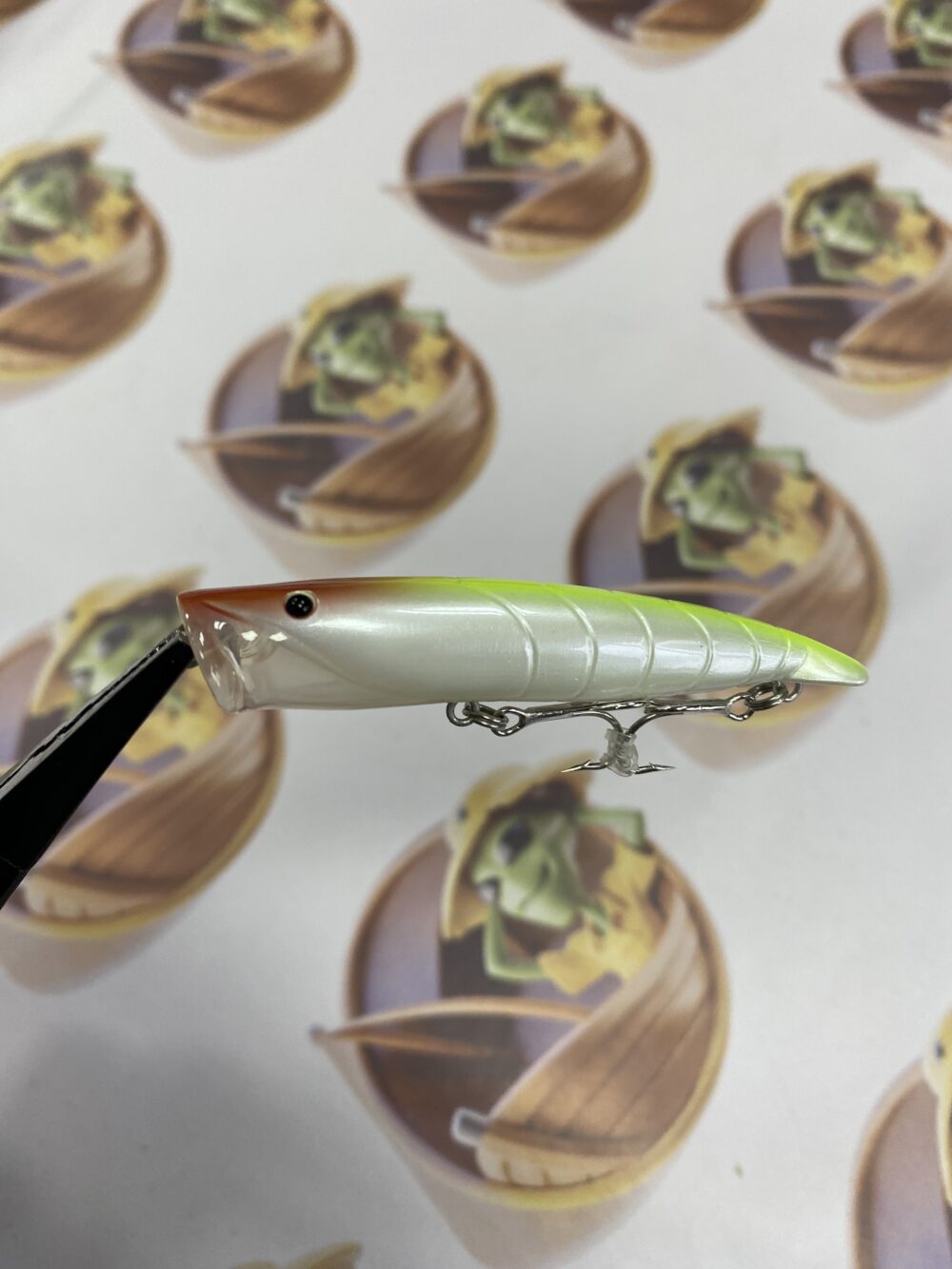 Isca Artificial Sugapen Splash 7,5cm 5,3g Cor Pearl Chart (P-103)