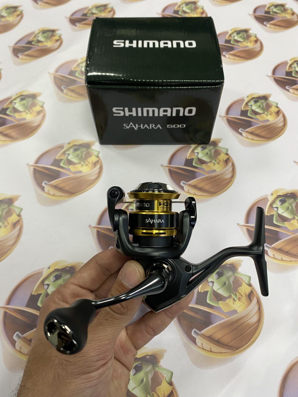 Molinete Shimano Sahara FJ 500