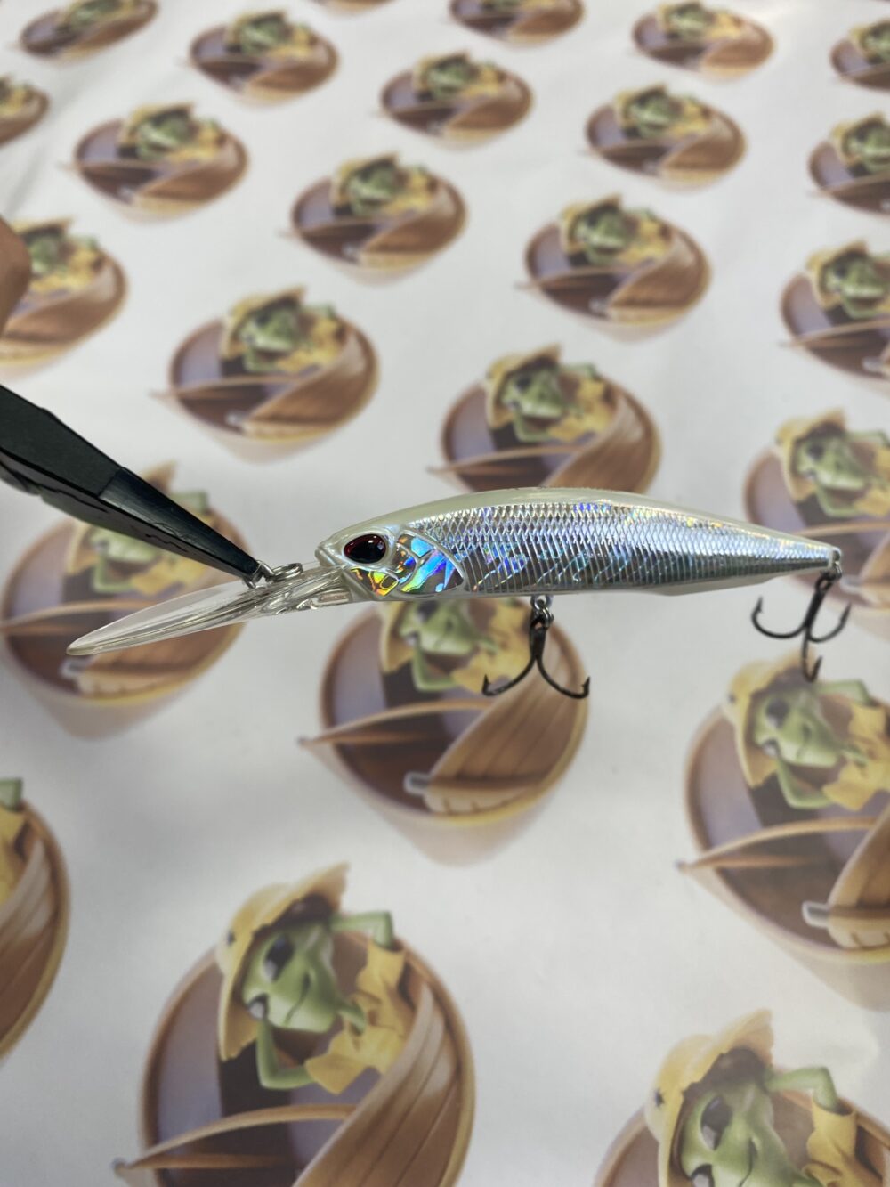 Isca Duo Realis Jerkbait 100DR Cor Ivory Halo