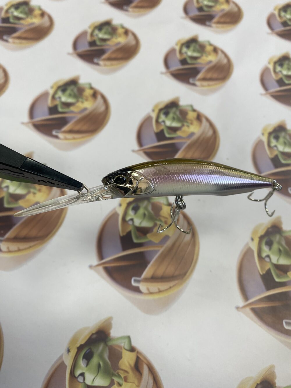 Isca Duo Realis Jerkbait 100DR Cor Komochi Wakasagi