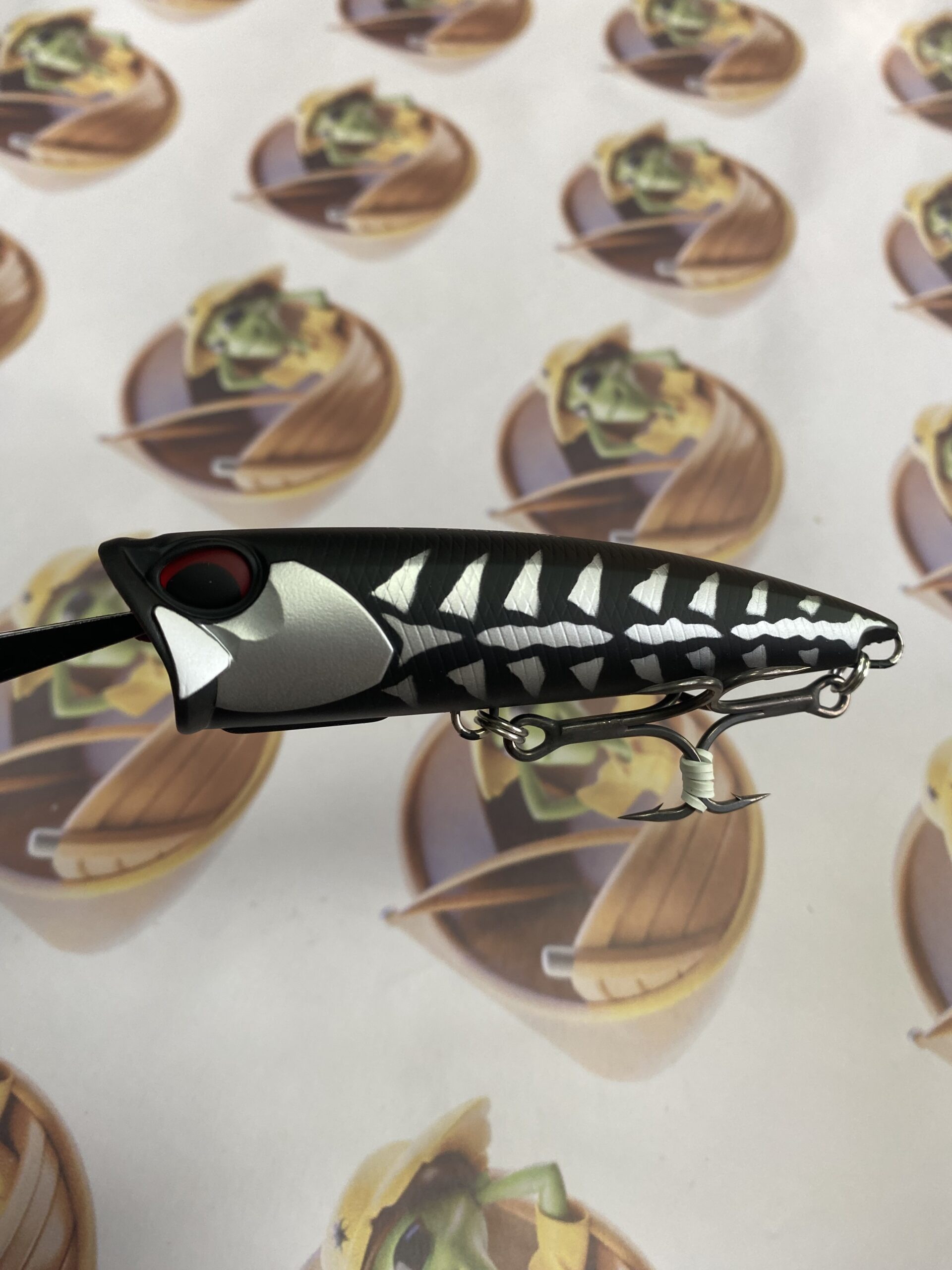 Isca Duo Realis Fangpop 105 Cor Matt Black Bone