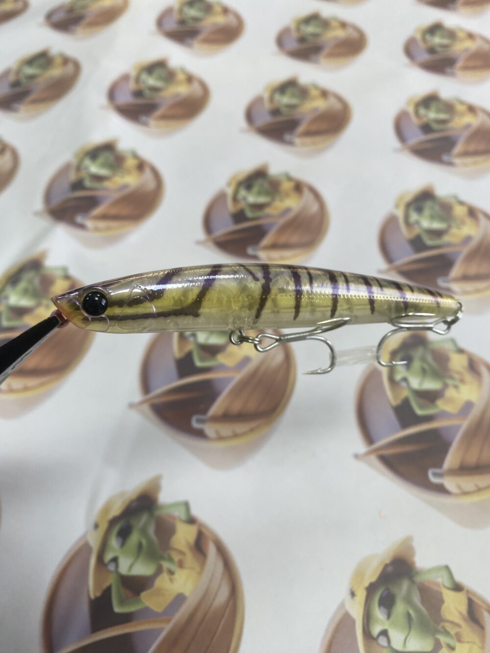 Isca Artificial Bassday Sugapen 120F Cor Shibaebi (HF-119)