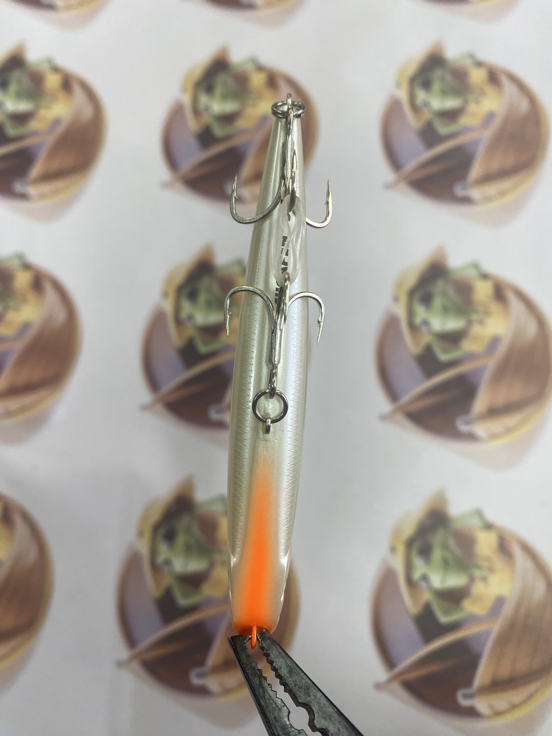Isca Artificial Bassday Sugapen 95F Cor Pearl Chart (P-06) - Imagem 4