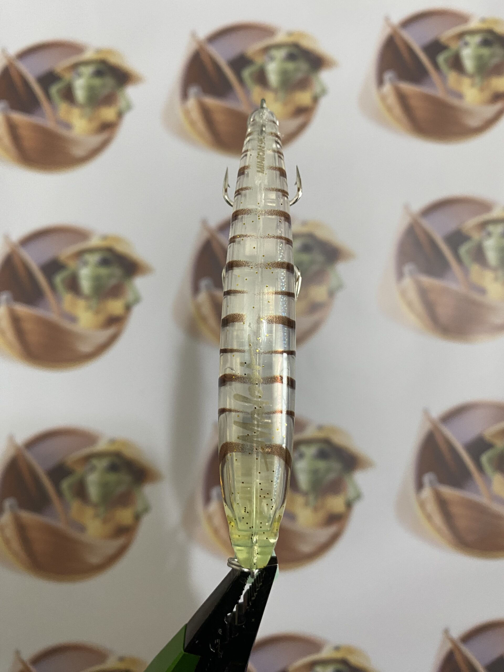 Isca Artificial Malosi Micro Minion 95F Cor Nuke - Imagem 3