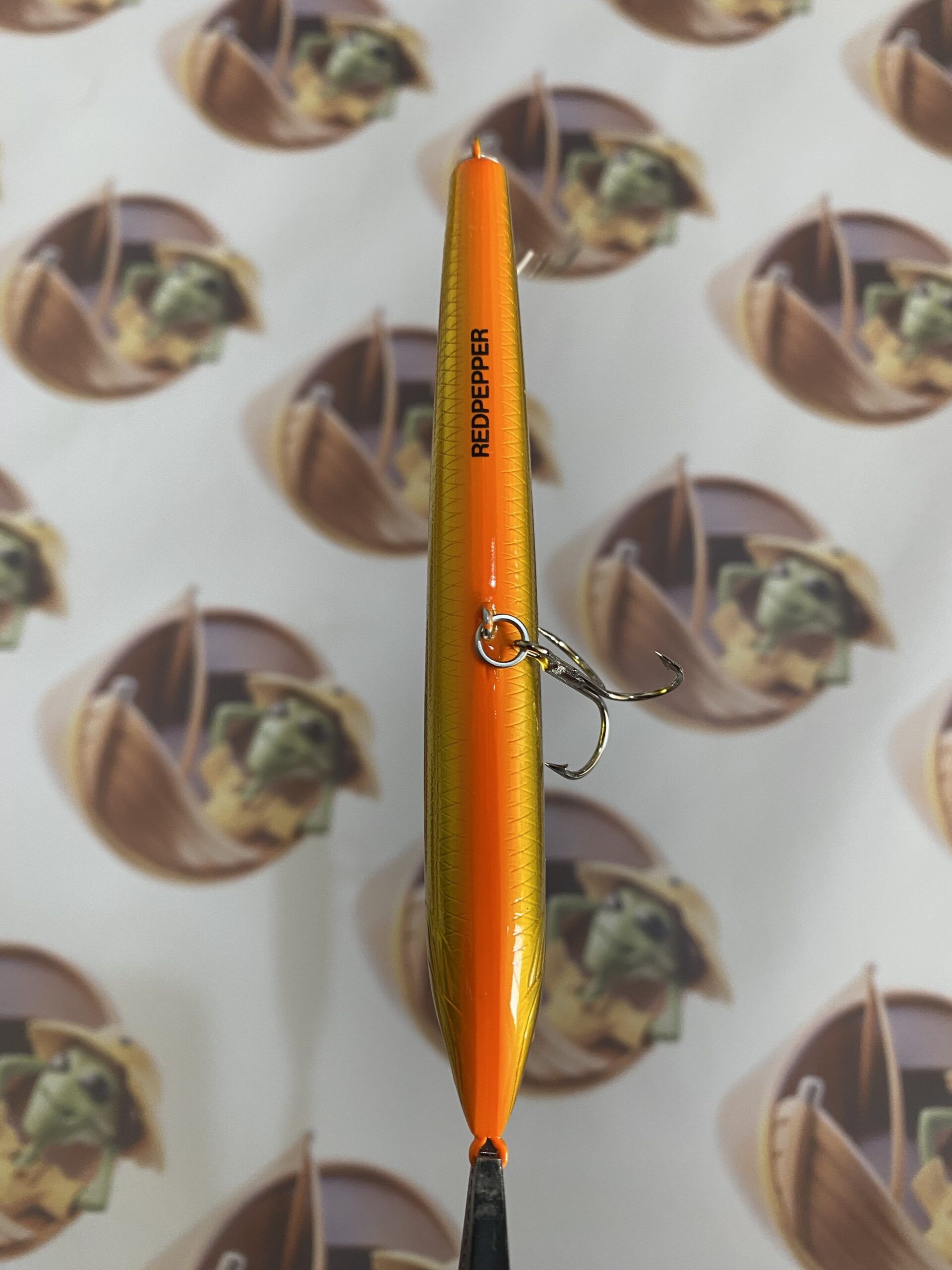 Isca Tiemco Red Pepper 110 Cor Gold Crown Belly - Imagem 4