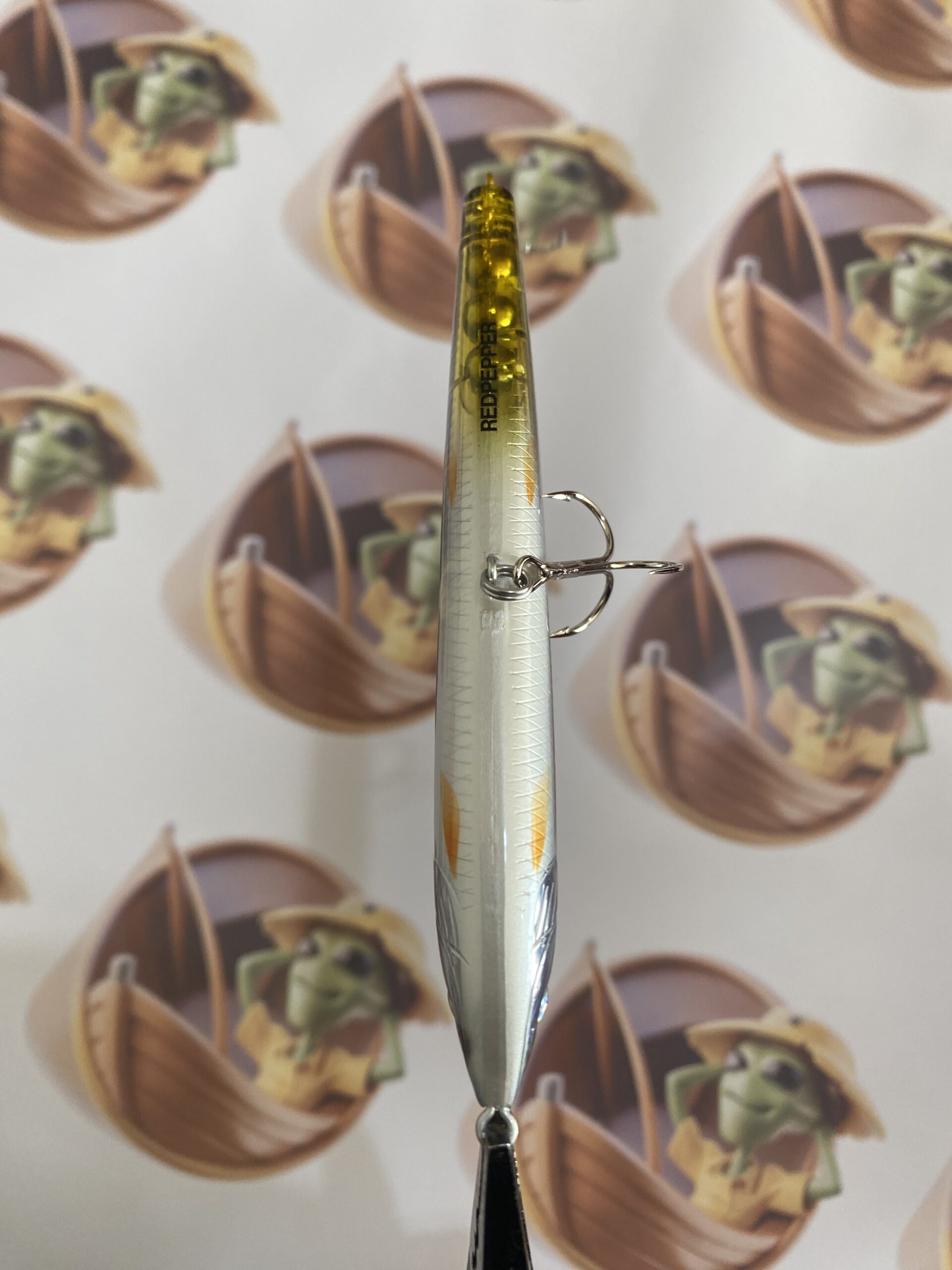 Isca Tiemco Red Pepper 110 Cor Mirror Wakasagi Slash - Imagem 4