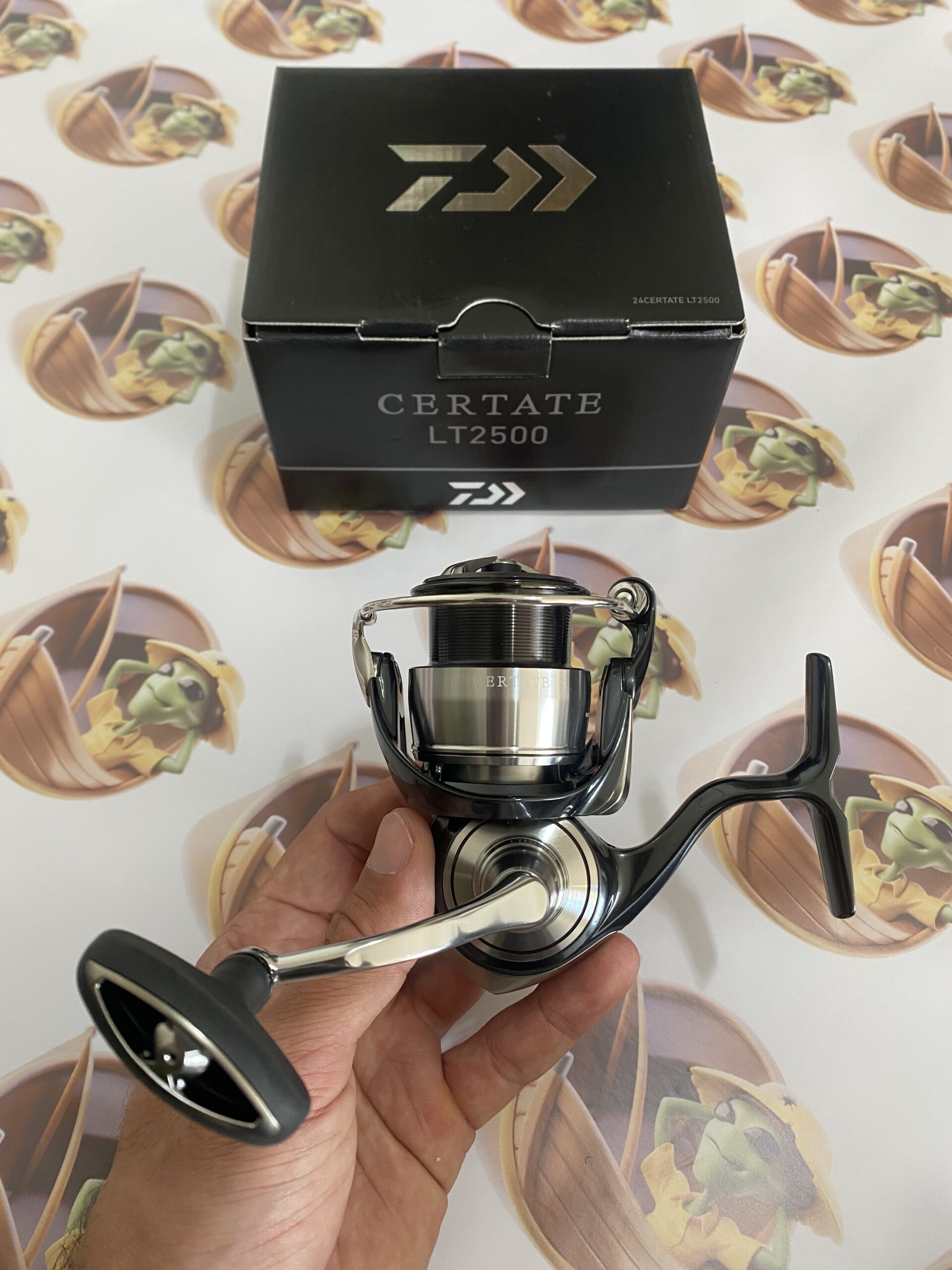 Molinete Daiwa Certate LT2500